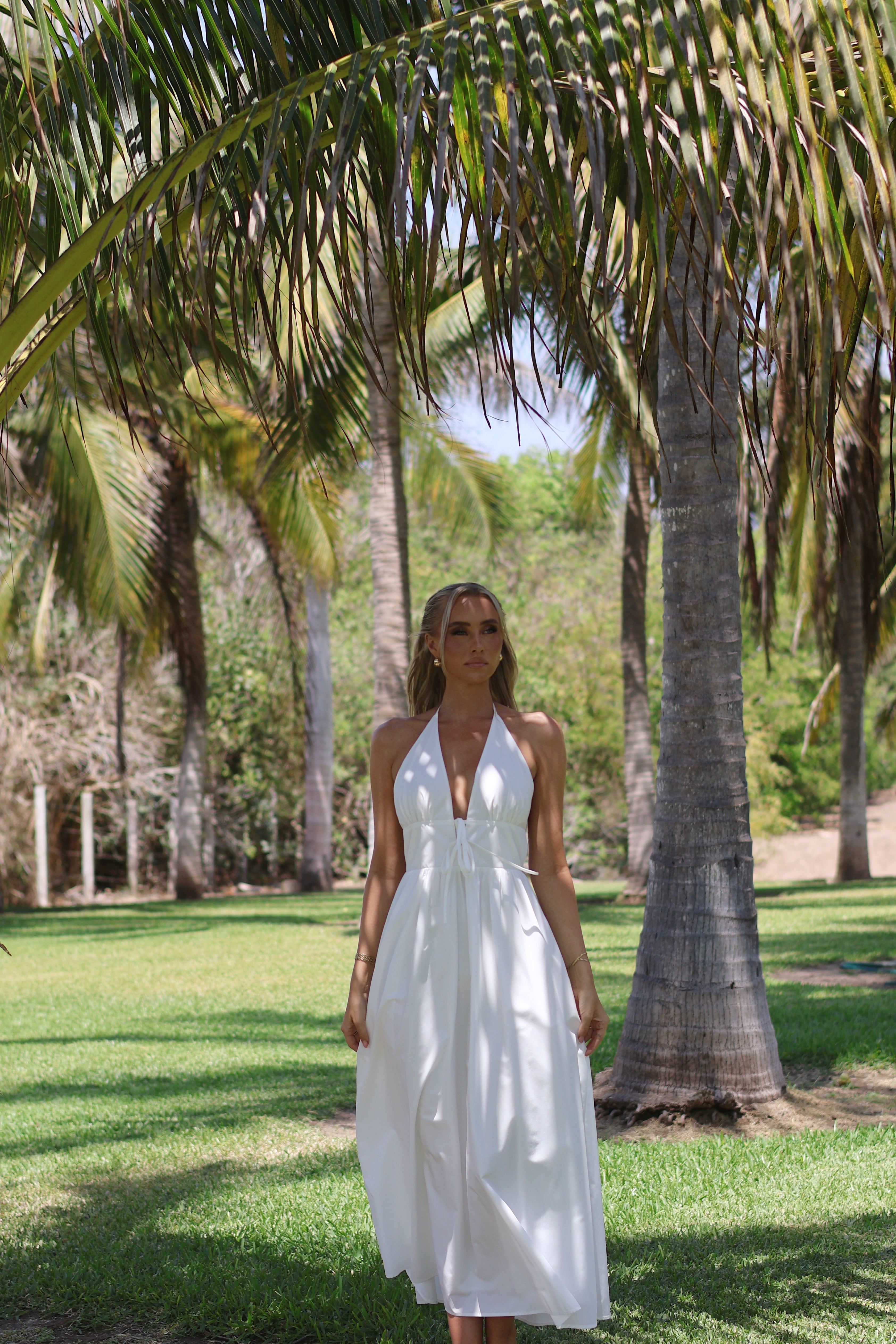 Luna Kjole - White