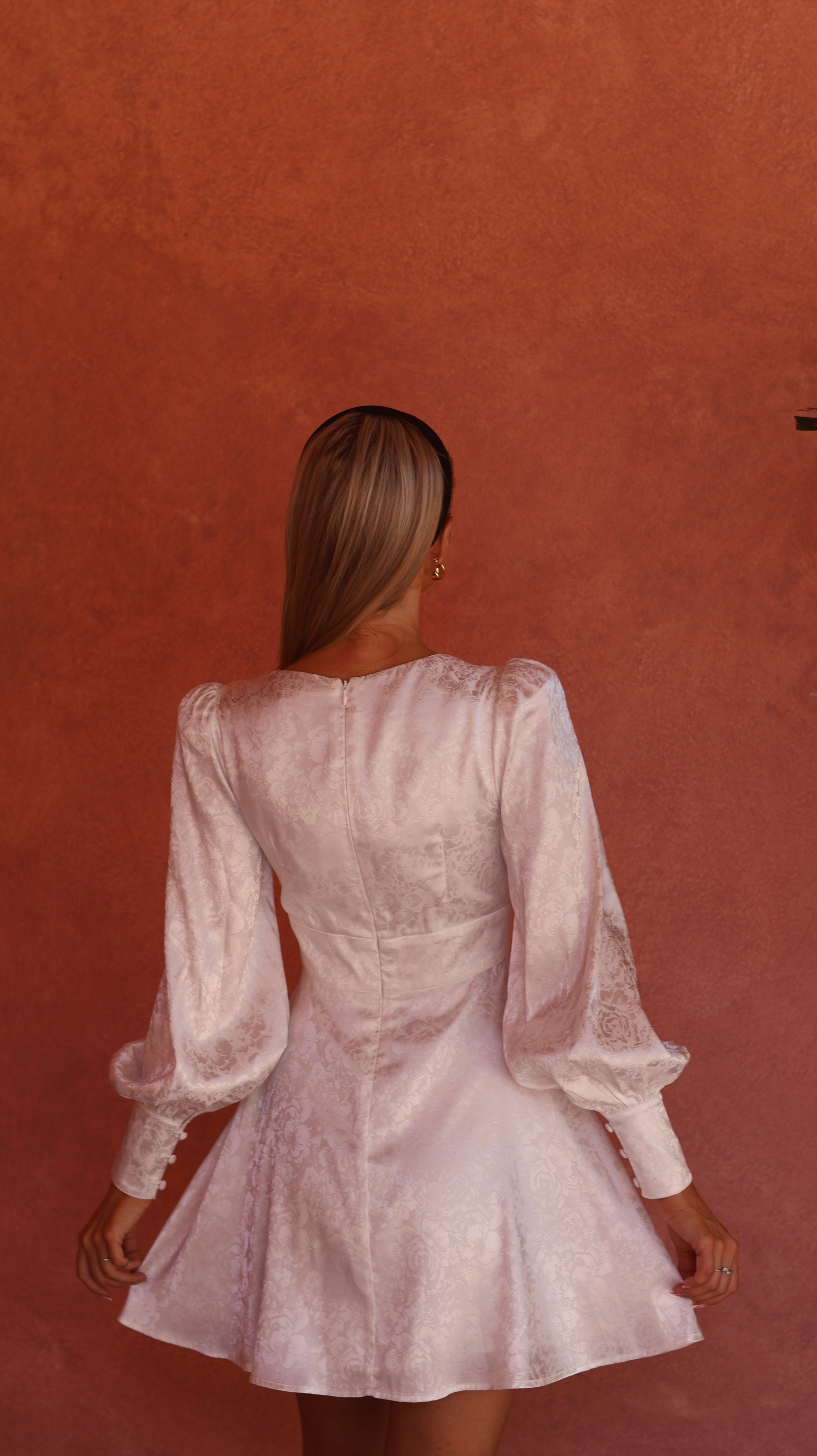 Sofia Kjole - Snow White